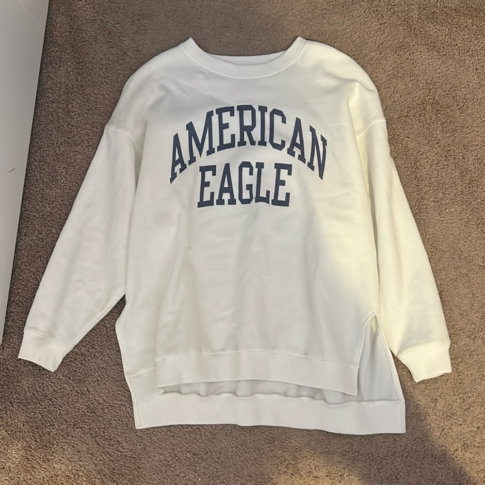 American eagle crew neck